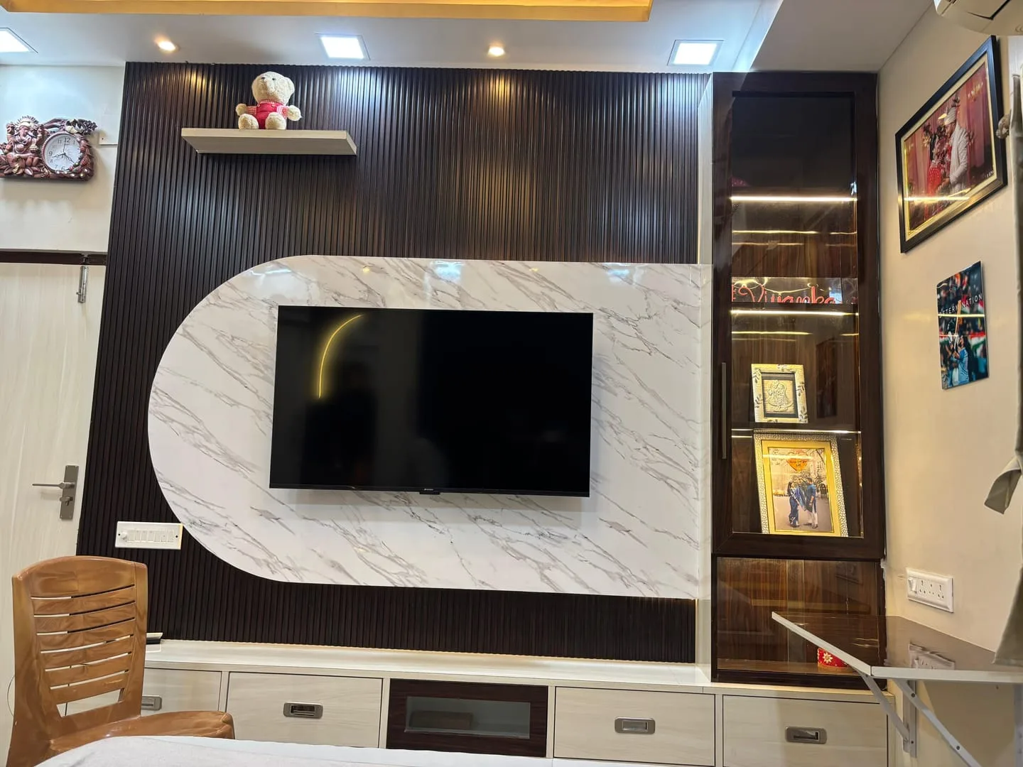 Modern entertainment wall and TV unit